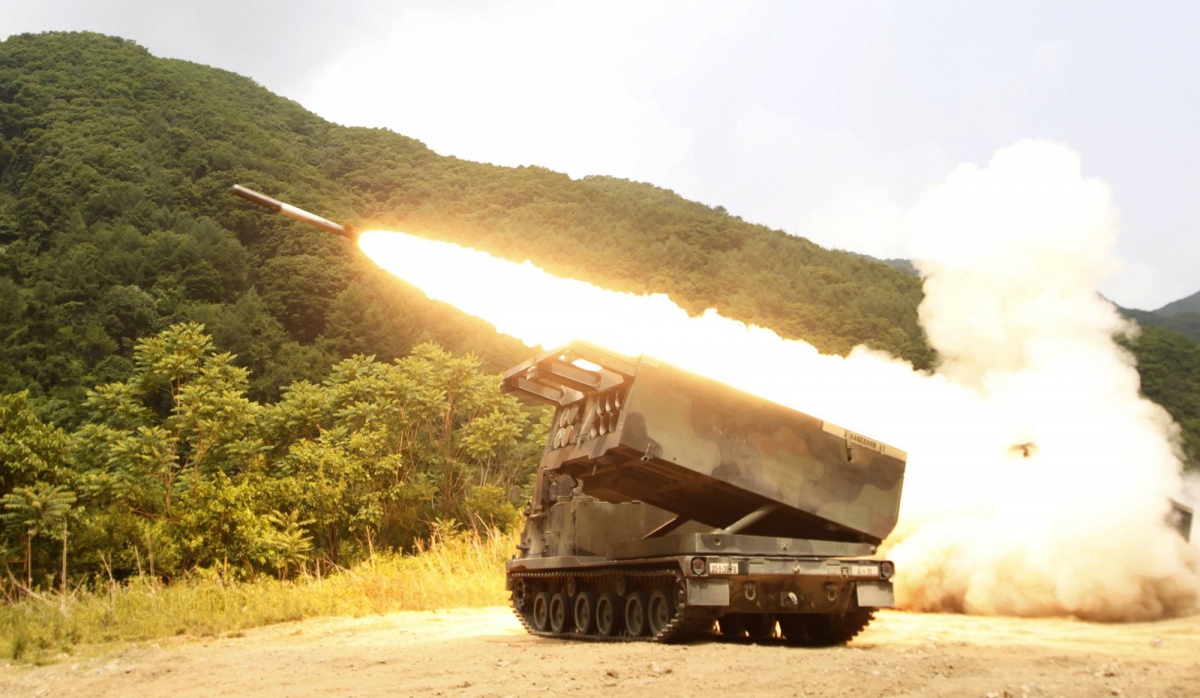 Nga bắn hạ tên lửa HIMARS ở Kherson, đẩy lùi cuộc phản công của Ukraine ở Donetsk