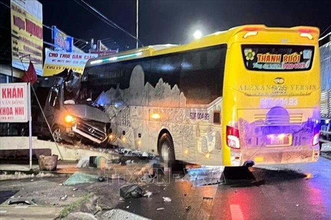 Khởi tố tài xế gây tai nạn giao thông làm 9 người thương vong tại Đồng Nai