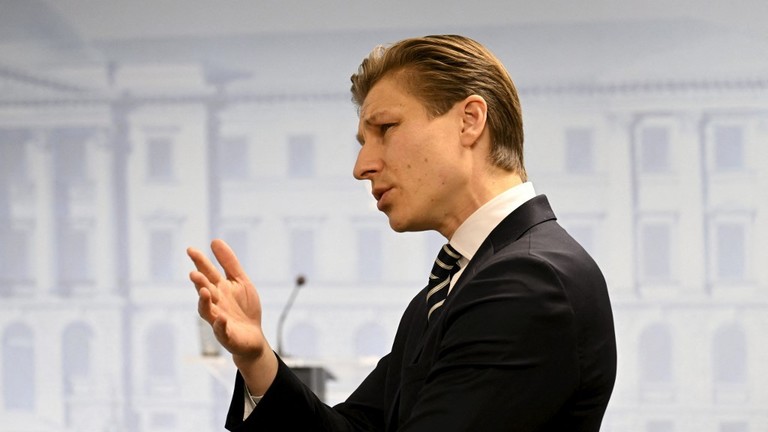 Bộ trưởng Quốc phòng Phần Lan dự đoán 'Chiến tranh Lạnh mới' với Nga