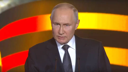Tổng thống Putin đanh thép cảnh cáo phương Tây