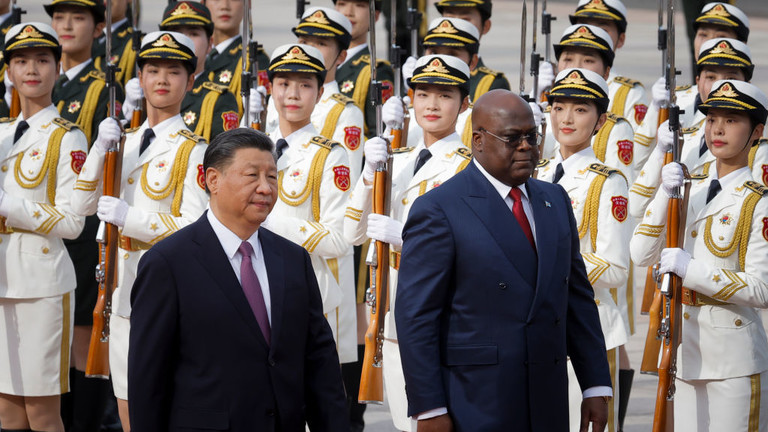 Chủ tịch Trung Quốc yêu cầu các quan chức an ninh chuẩn bị cho các kịch bản “xấu nhất”