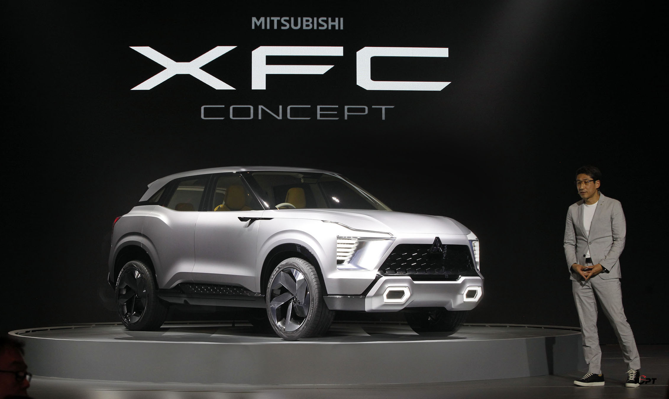 Mitsubishi XFC bản thương mại sắp ra mắt tại Indonesia, bắt tay cùng Yamaha?
