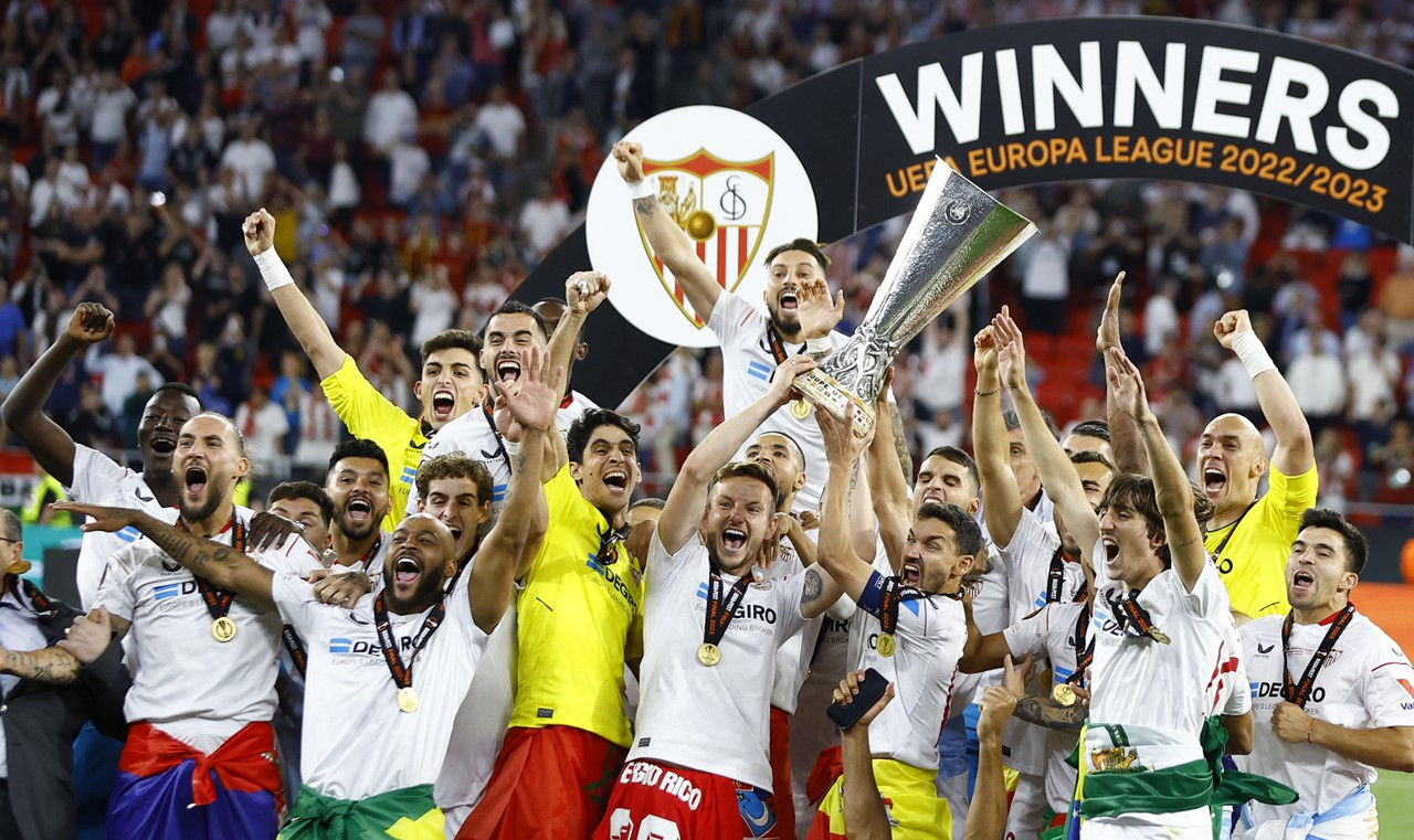 Đánh bại AS Roma, Sevilla vô địch Europa League!