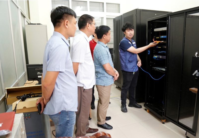 Hệ thống mạng không dây tốc độ cao của VNPT chính thức sử dụng tại Trường Đại học VNU-USSH