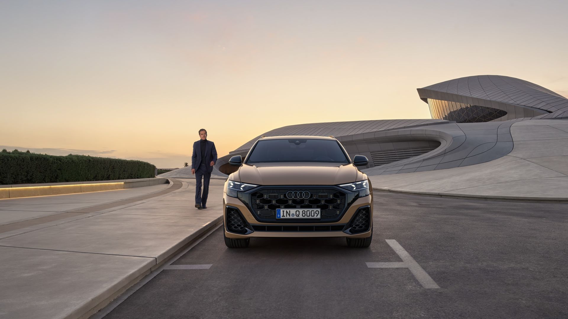 Audi Q8 mới khởi điểm từ 4,1 tỷ đồng, tháng 7 giao xe