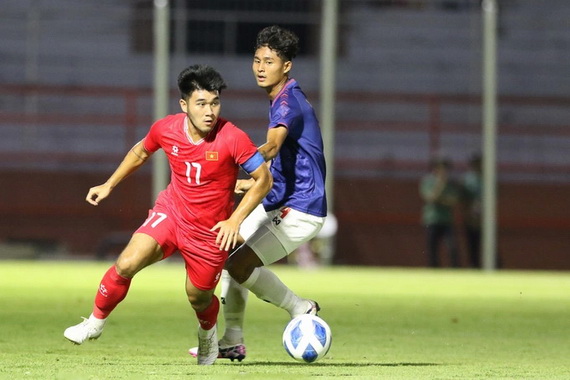 U19 Việt Nam trở lại sân tập, chuẩn bị cho trận quyết đấu với U19 Australia